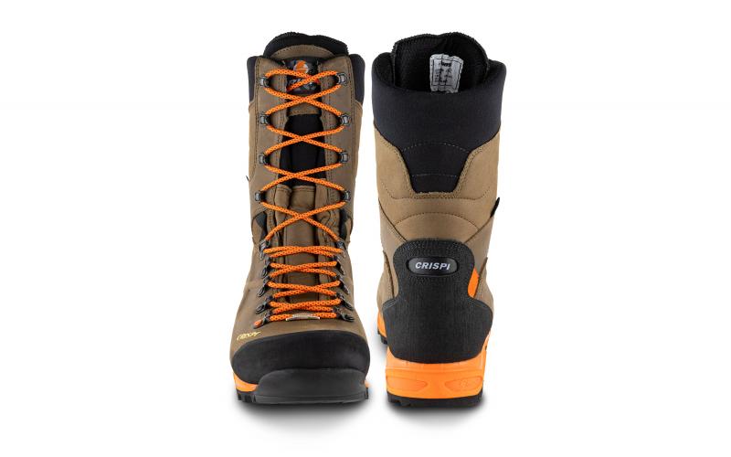 TITAN GTX CF 8400 4300 DARK BROWN