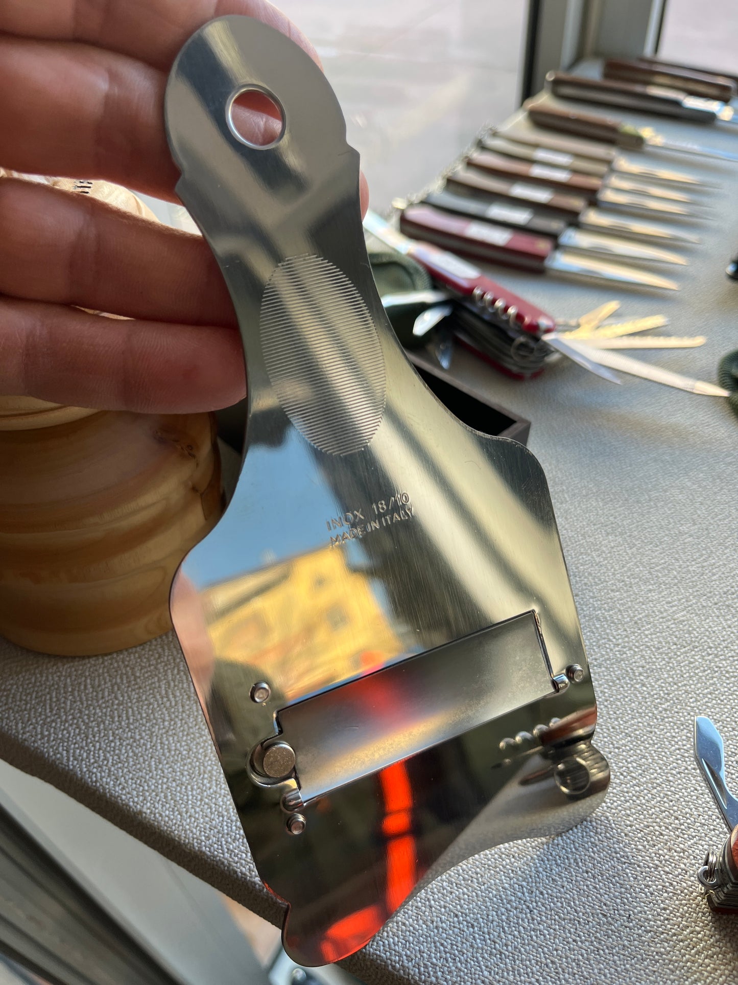 Affetta tartufi inox