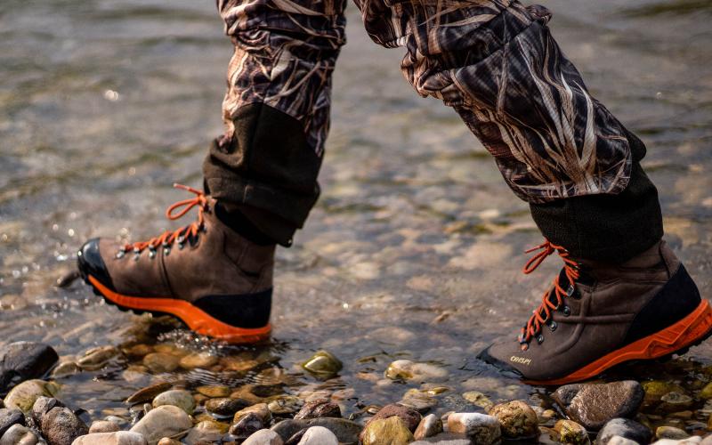 VALDRES S.E. GTX CF 9270 4300 DARK BROWN