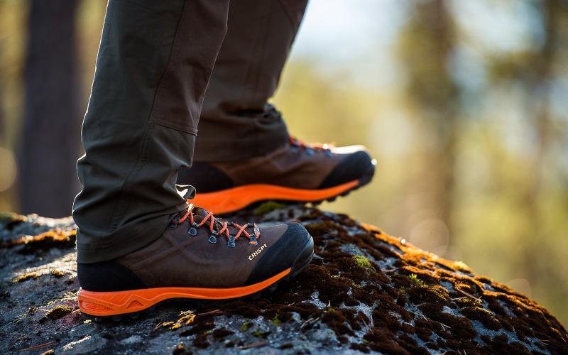 VALDRES S.E. GTX CF 9270 4300 DARK BROWN