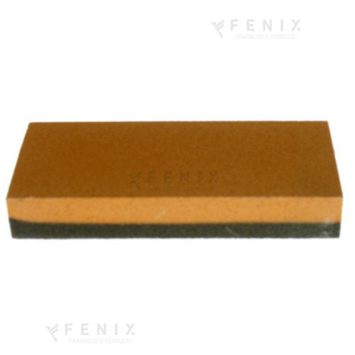 Pietra bicolore corindone